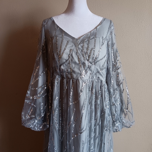 Icy Princess Silver Glitter & Gray Long Sleeve Event Evening Dress Size XL - Picture 5 of 10